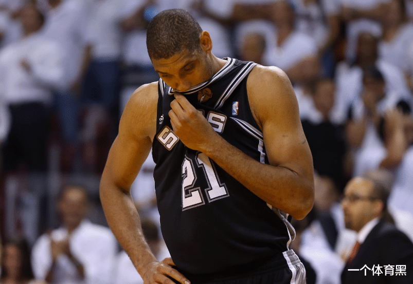 关于NBA总决赛赛前再迎强敌，孟菲斯灰熊外线爆发，主帅态度：更衣室稳定，资深球员宣示担当的信息