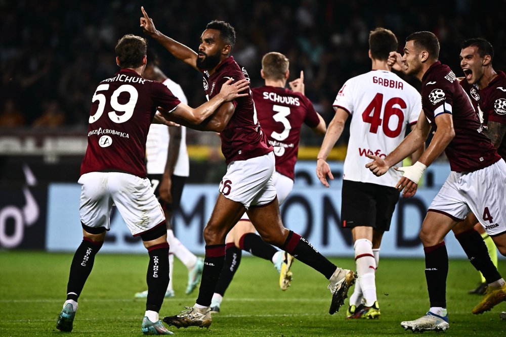 关于里程碑夜!AC米兰单刀错失,社区盾赛前刷纪录,更衣室稳定,赛程密集仍需轮换的信息 关于里程碑夜!AC米兰单刀错失,社区盾赛前刷纪录,更衣室稳定,赛程密集仍需轮换的信息