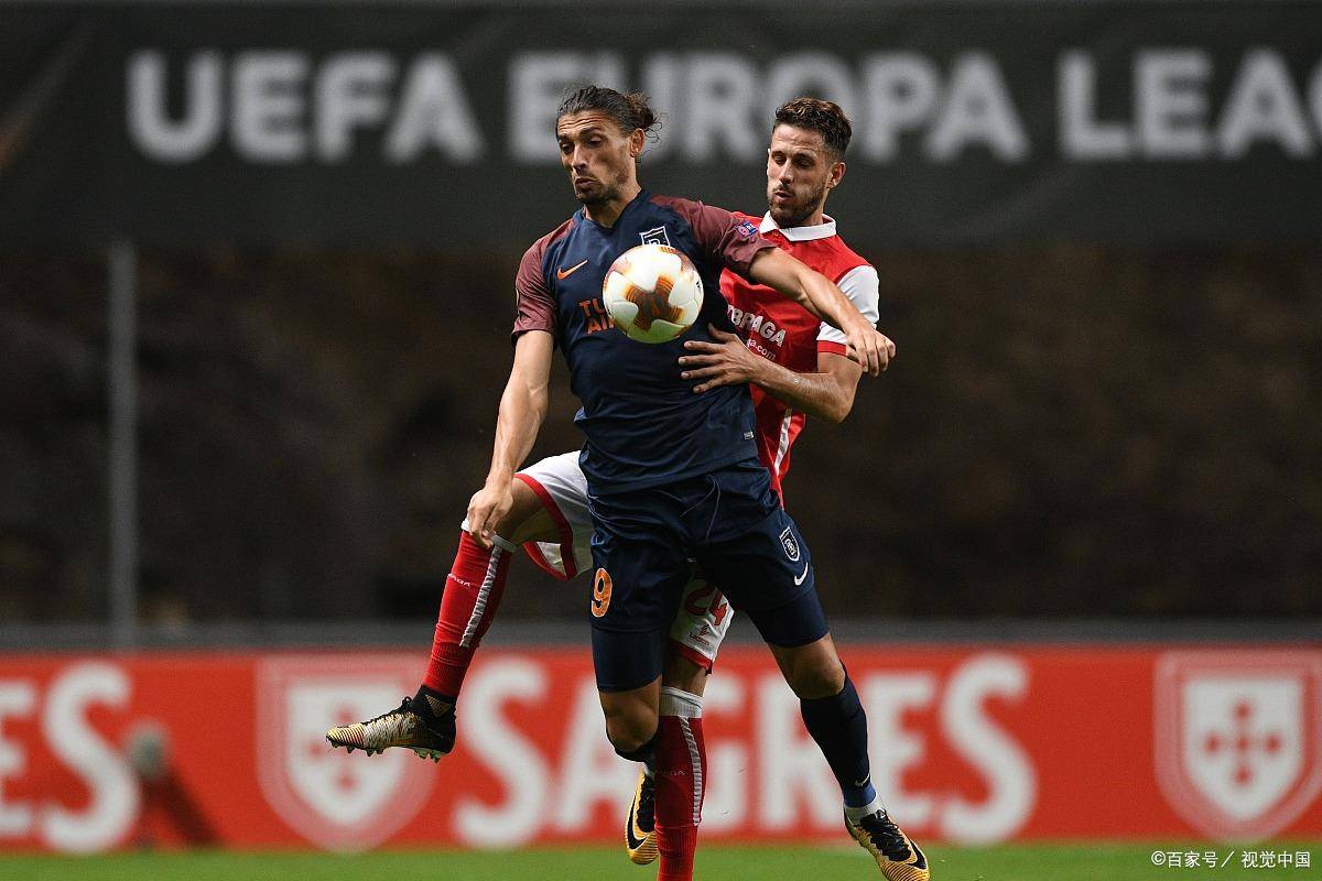 国际比赛日中超焦点战；本菲卡完成体检；震撼外界；细节决定成败(巴塞罗那vs本菲卡全场)