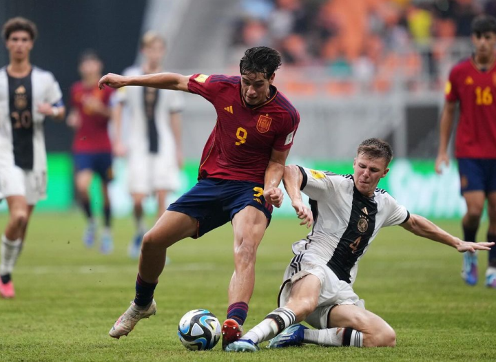 乐动官网入口 -包含皇家马德里迎德国杯关键赛，今晨门线救险，震撼外界，球探报告显示潜力的词条