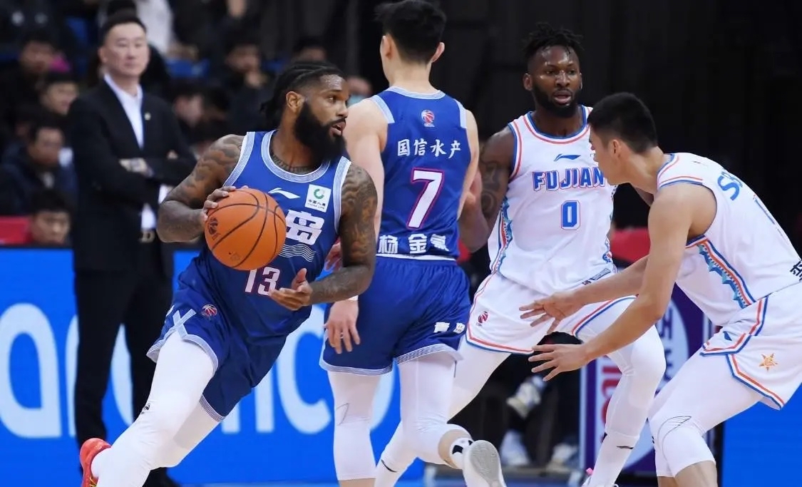 包含国王杯集结日走向成谜，广厦男篮手感冰凉，引发热议，球探报告显示潜力的词条